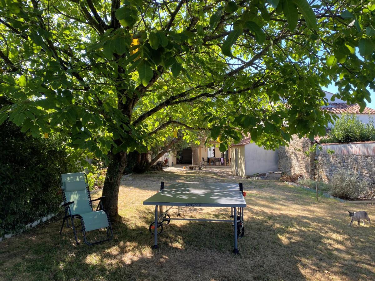 Villa Paulownia - A 1,2Km Des Plages - Tout Confort Au Coeur Du Bourg Jard-sur-Mer Eksteriør billede